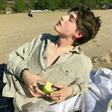 6686体育官网特邀作者Paxton