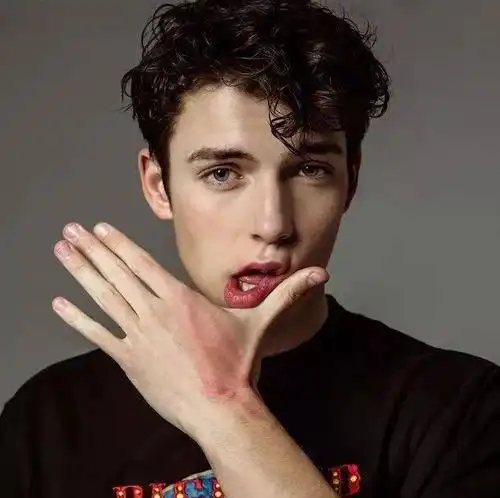 6686体育官网钻石作者Alec