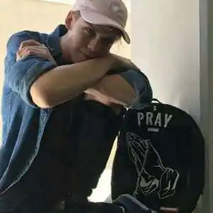 6686体育官网特邀作者Violet