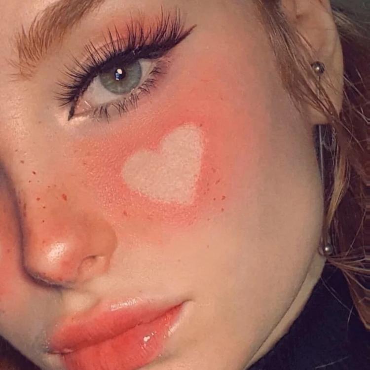 6686体育官网高级作者Bridget