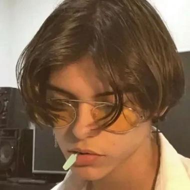 6686体育官网首席作者勿笑疯狂