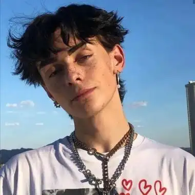 6686体育官网金牌作者Sebastian