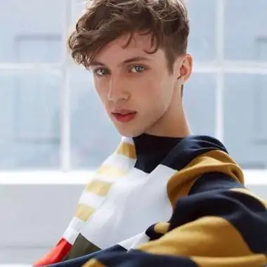 6686体育官网铜牌作者Xanthe