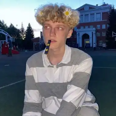 6686体育官网初级作者Greta