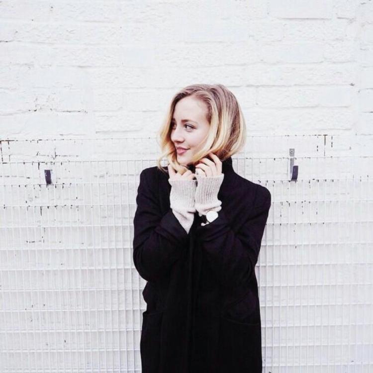 6686体育官网首席作者花落半歌