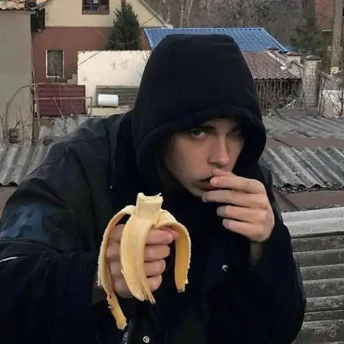 6686体育官网铁牌作者Brenda