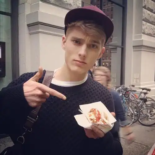 6686体育官网金牌作者冰海恋雨