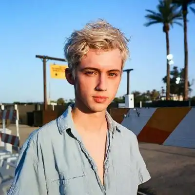 6686体育官网海外作者近在远方