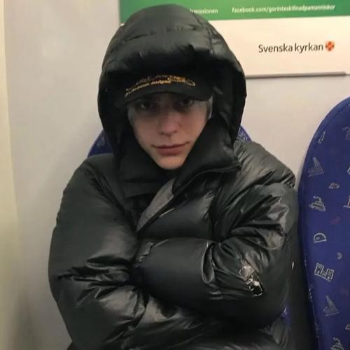 6686体育首席作者草莓果酱